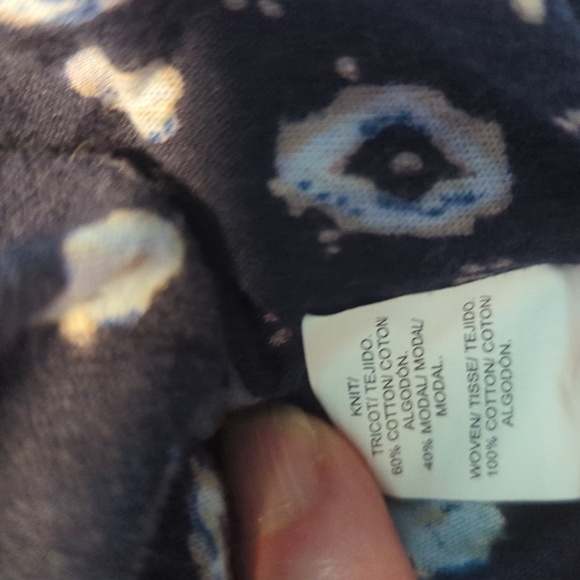 3 Vintage Lucky Brand Tanks - Picture 5 of 15